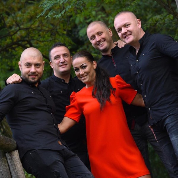 stop-band-gornji-milanovac-bend-za-proslave-za-svadbe-6